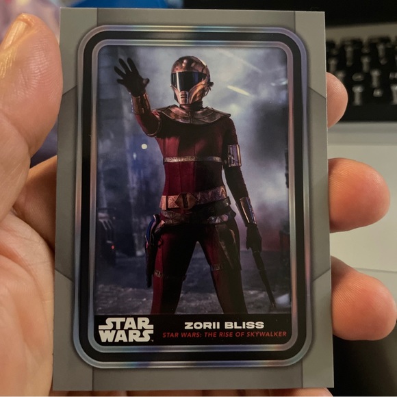 Star Wars The Rise Of Skywalker Funko Mystery Mini And Topps Card Zorii Bliss - Picture 6 of 10